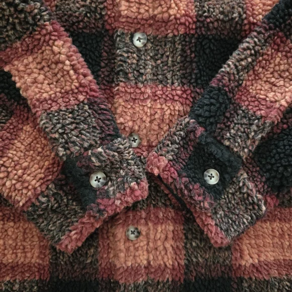 Volcom Silent Sherpa Jacket, Women's Size Large, EUC - Multicolor Plaid - Picture 4 of 10